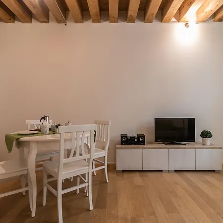 Apartamento Mazzoni 10