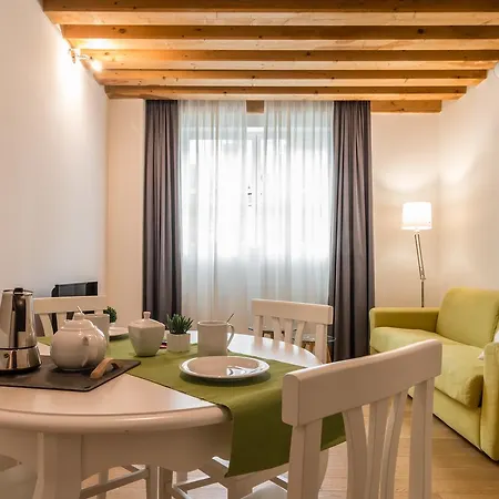 Apartment Mazzoni 10 Venice