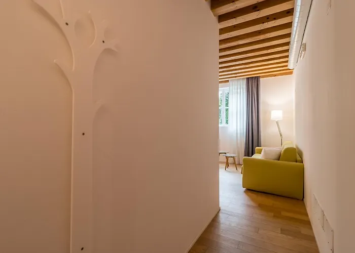 Mazzoni 10 Apartment