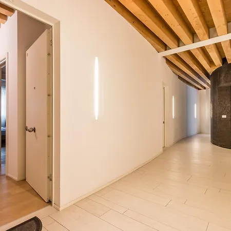 Mazzoni 10 Apartamento
